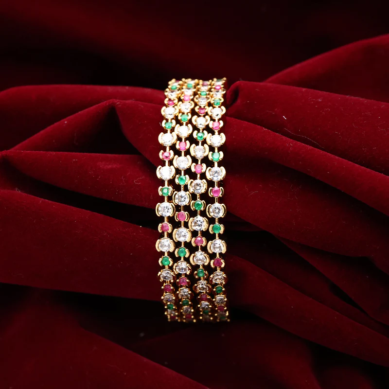 Diamond Look AD set of 4 Bangles